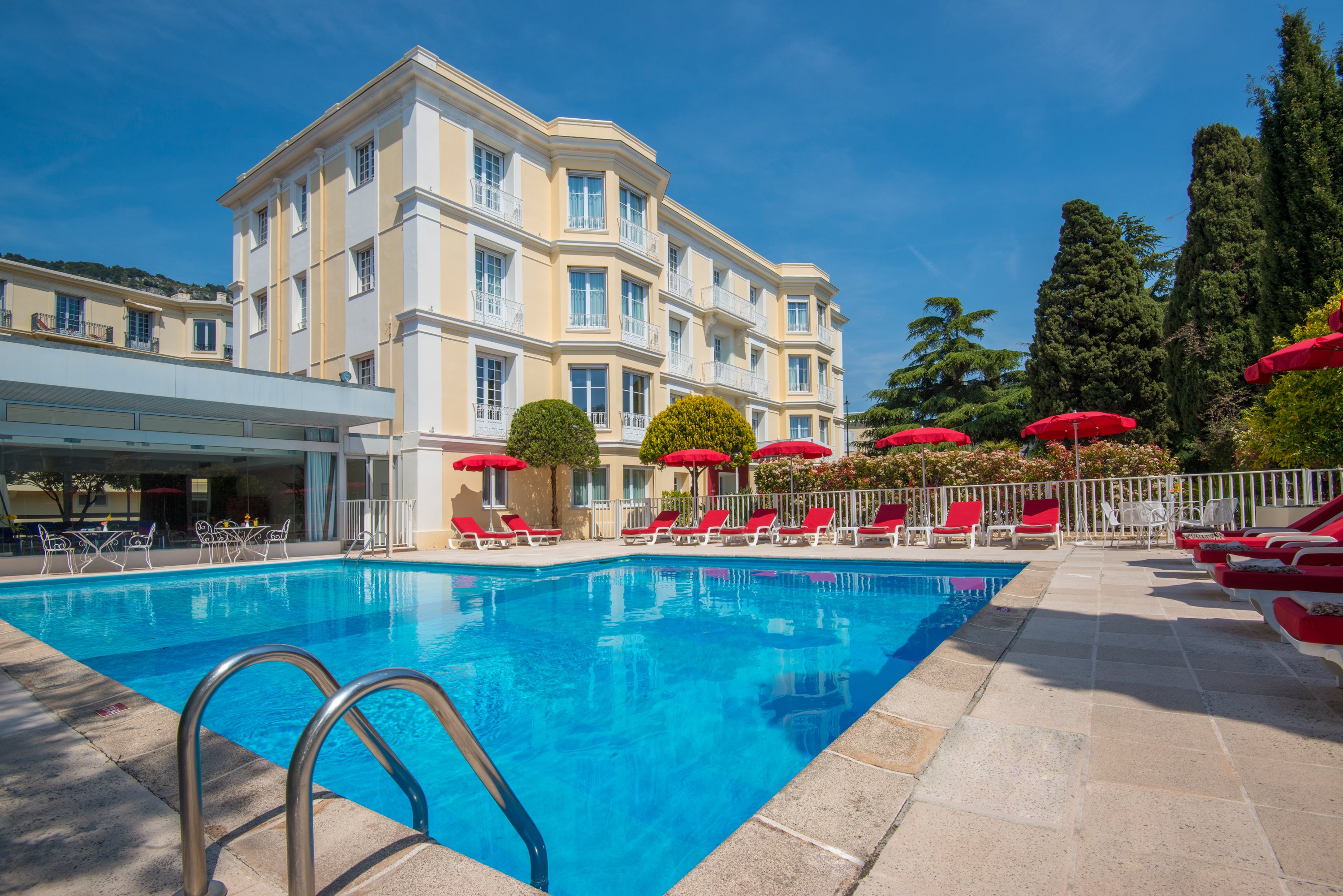 Hotel Karlton