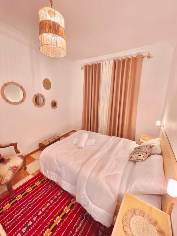 Guesthouse Dar Shemous - شموس