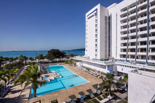Anezi Tower Hotel