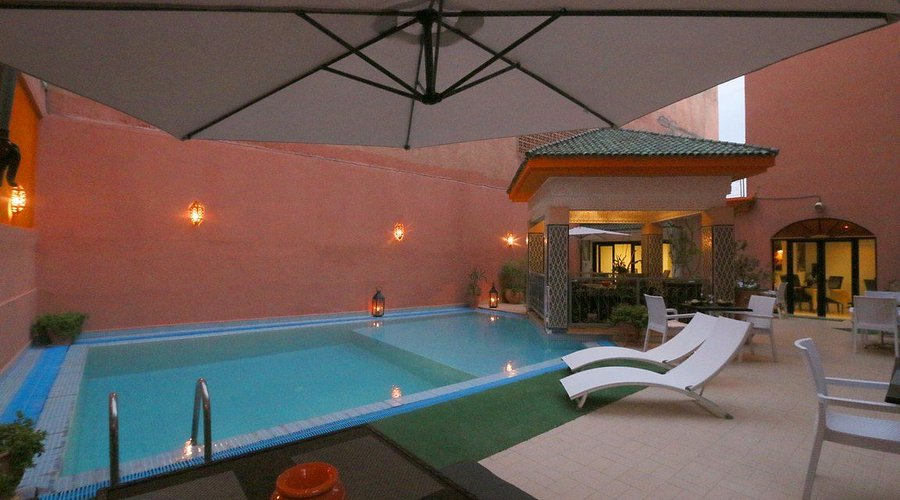 YAAD City Hotel