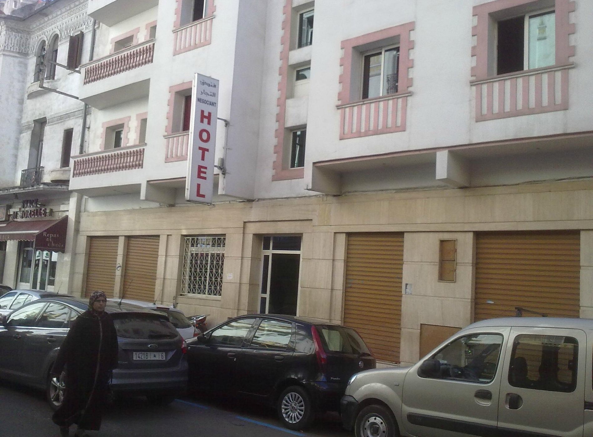 HÔTEL DES NEGOCIANTS